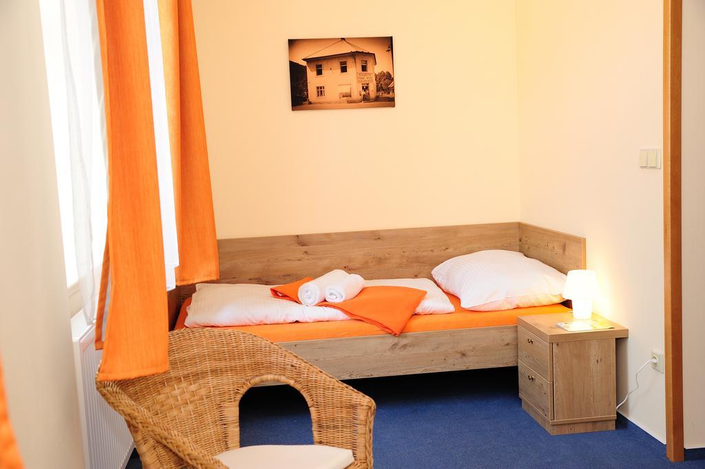 Hotel Praha Potštejn Kamer foto